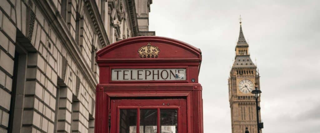 5 Tips for Finding International Student Housing in London image