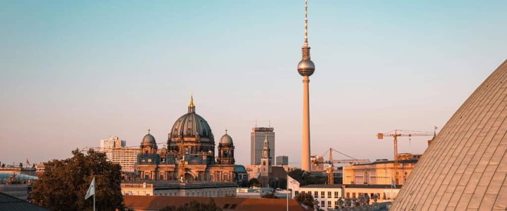 Your Guide to Finding International Student Housing in Berlin image